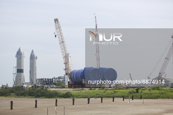 Two Starships now stand inside the SpaceX build site in South Texas. Boca Chica, Texas, July 13th, 2021.  
