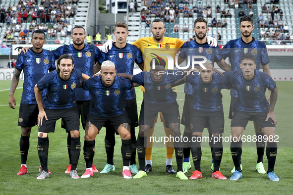 Players of FC Internazionale line-up during the Pre-Season Friendly match between Lugano and FC Internazionale at Cornaredo Stadium on July...