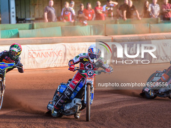  Steve Worrall  (White) leads Nick Morris  (Red) and Luke Becker  (Blue) during the SGB Premiership match between Wolverhampton Wolves and B...