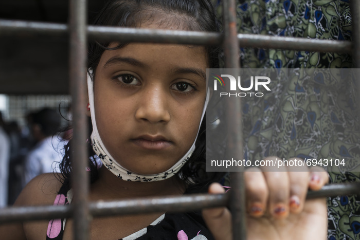 Authorities Deliver Corpses Of Victims Who Died In Hashem Foods Fire 