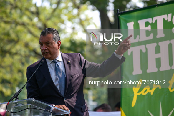 Senator Alex Padilla (D-CA.) speaks at the “Finish the Job: For the People” voting rights rally At the Robert A. Taft Memorial near U.S. Sen...