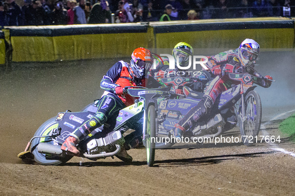 
Craig Cook (Red) leads Steve Worrall   (White) and Charles Wright  (Yellow) during the SGB Premiership Grand Final 2nd leg between Peterbor...