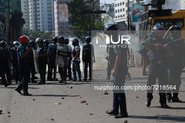 Police clash with Muslim devotees during a protest over demeaning of the Holy Quran in Cumilla, in Dhaka, Bangladesh on October 15, 2021. 