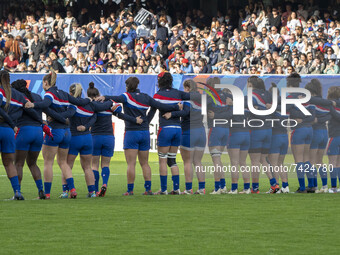 The French women's rugby team face the Black Ferns Haka during the international women's rugby match between France and New Zealand on Novem...