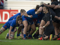 Gaëlle HERMET of France face to Les ELDER of the Black Ferns during the international women's rugby match between France and New Zealand on...