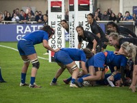 Gaëlle HERMET of France with Celine FERER on his back on the Black Ferns goal line during the international women's rugby match between Fran...