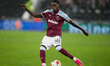  Emmanuel Longelo of West Ham controls the ball during the UEFA Europa League match betwee...
