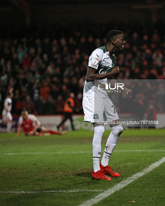 Cheltenham Town v Plymouth Argyle - Sky Bet League 1