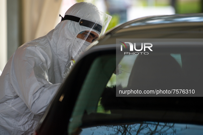 Swabs In The Asl Drive-In, Cases Increase In Lazio 