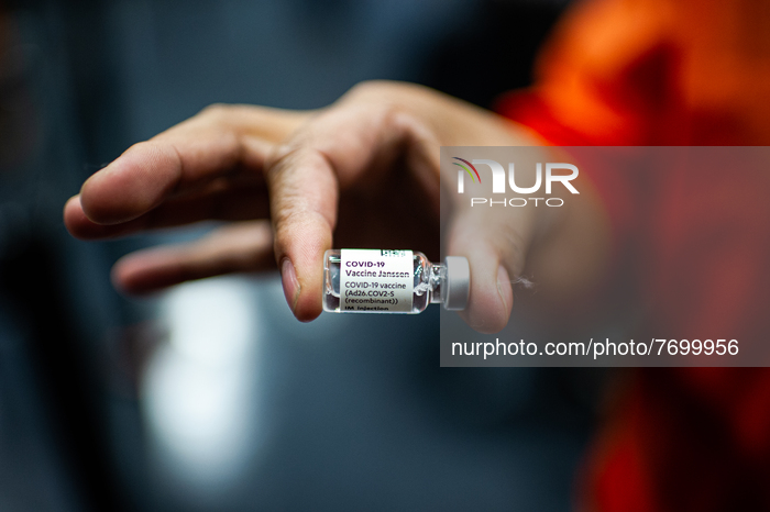 Mass Delivery Of Temporary Residence Permit  To Venezuelan Migrants