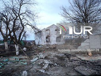 KYIV REGION, UKRAINE - APRIL 07, 2022 - A house destroyed in the result of the russian military invasion, Borodyanka, Kyiv Region, north-cen... by Yuliia Ovsyannikova/Ukrinform/NurPhoto
