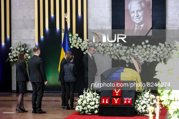 Family of the first President is seen near the coffin with the body of Leonid Kravchuk in Kyiv, Ukraine, May 17, 2022. Dozens of politicians...