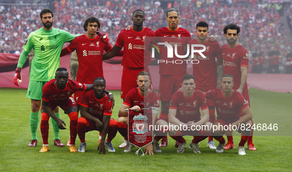 Liverpool Team Back Row: Liverpool's Alisson Becker Liverpool's Trent Alexander-Amoldli5\ Liverpool's Virgil van Dijk Liverpool's Luis Ferna...