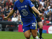LONDON, ENGLAND - MAY 15:Chelsea Women Sam Kerr celebrates the winning goal make it 3-2 to Chelseaduring Women's FA Cup Final between Chelse...