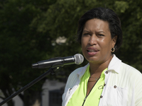 DC Mayor Muriel Bowser speaks about Highlight Completion of 100 Miles of Bike Lanes during Bike to Work Day event, today on February 25, 202...