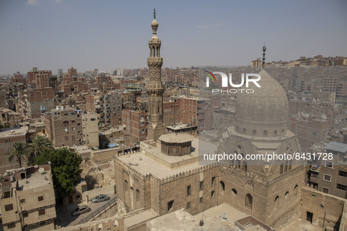 Sultan Al-Ashraf Qaitbay Mosque In The Mamluk Desert In Cairo