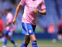 Jonny Evans of Leicester City warms up ahead of the Premier League match between Leicester City and Brentford at the King Power Stadium, Lei...