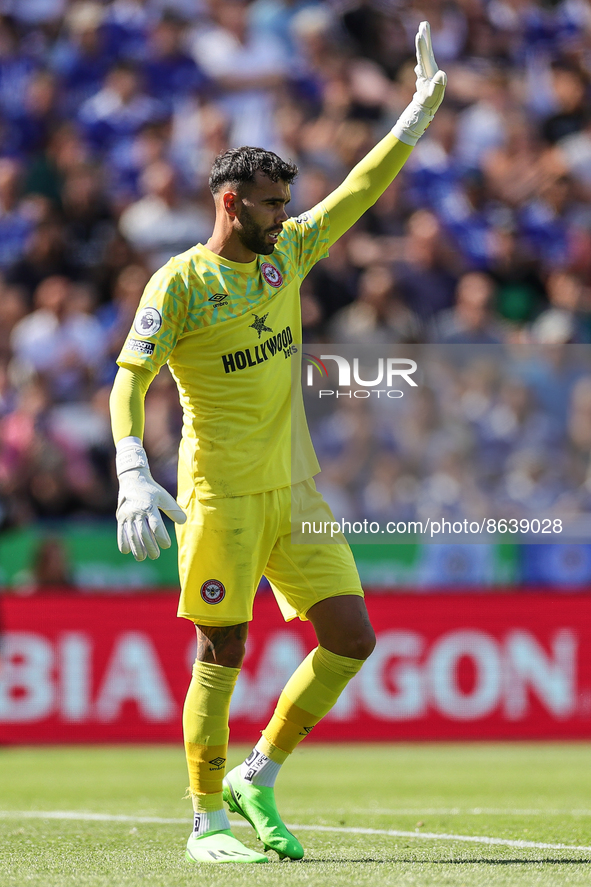 David Raya of Brentford gestures during the Premier League match between Leicester City and Brentford at the King Power Stadium, Leicester o...