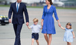 Prince William, Duke of Cambridge and Catherine Duchess of Cambridge with their chlidren (...