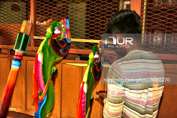 Construction Of A Hindu Chariot In Sri Lanka
