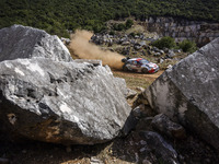 33 EVANS Elfyn (gbr), MARTIN Scott (gbr), Toyota Gazoo Racing WRT, Toyota GR Yaris Rally 1, action during the Acropolis Rally Greece 2022, 1...