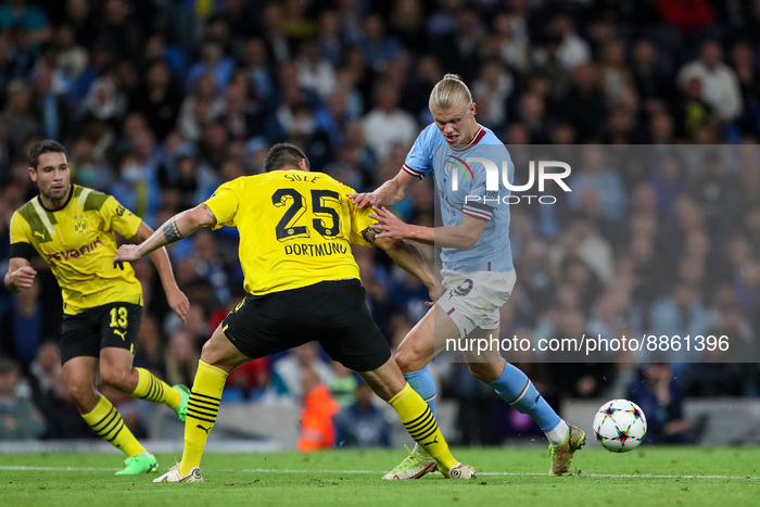 Manchester City v Borussia Dortmund: Group G - UEFA Champions League
