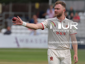 Essex's Simon Cook during LV= COUNTY CHAMPIONSHIP - DIVISION ONE Day One of 4 match between Essex CCC against Lancashire CCC at The Cloud Co...