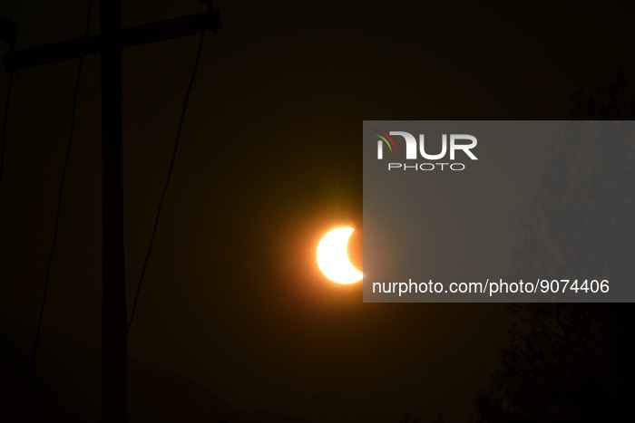 Solar Eclipse In Kashmir