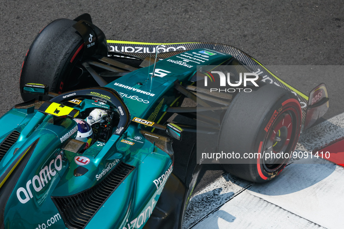 Formula One Mexico City Grand Prix - Practice Session