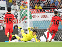Goalkeeper of South Korea Kim Seung-Gyu during the FIFA World Cup 2022, Group H football match between Uruguay and Korea Republic on Novembe...