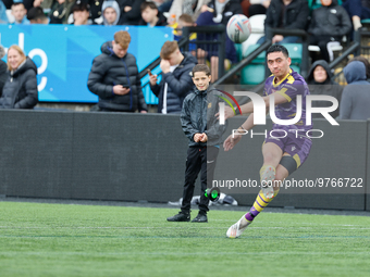 Nikau Williams of Newcastle Thunder kicks the extras during the BETFRED Championship match between Newcastle Thunder and London Broncos at K...