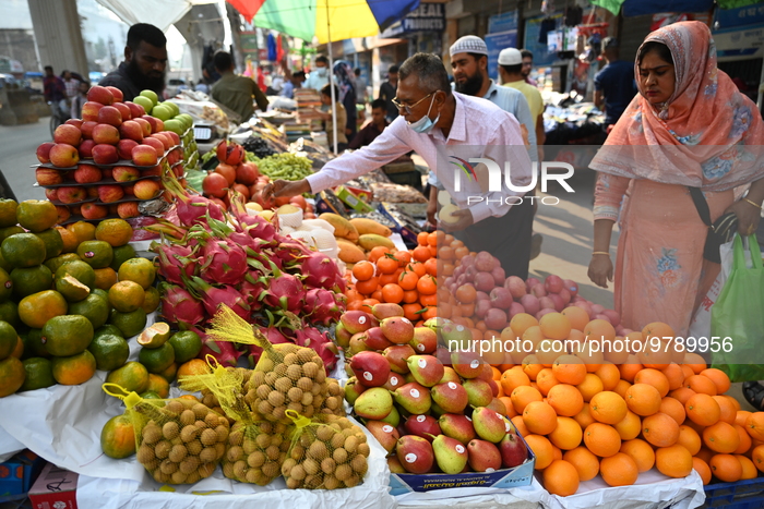 Fresh Fruits At The Market In Dhaka