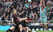 Alex Davies of Saracens and George Hammond of Harlequins  during the Gallagher Premiership...